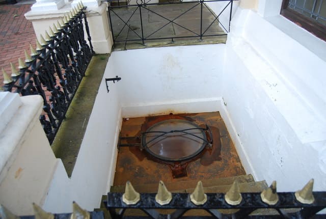 The chalybeate spring location in the pantiles