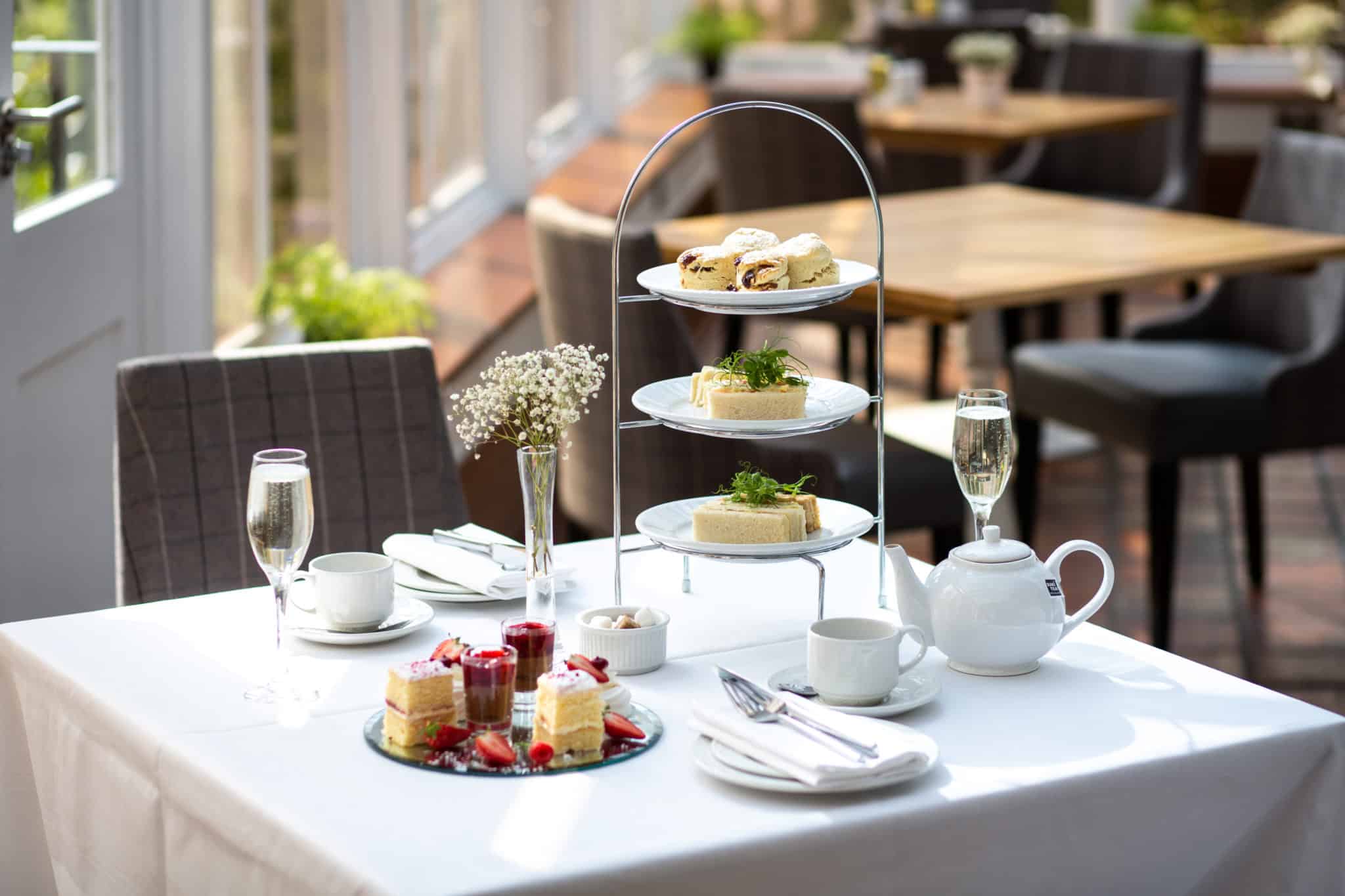 Afternoon Tea and prosecco
