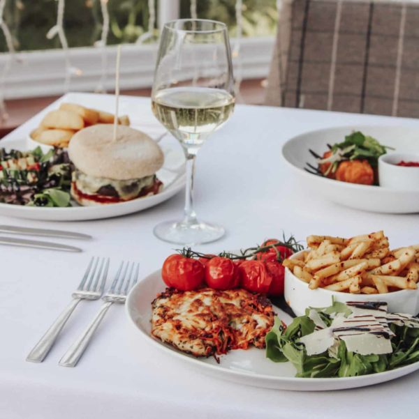 Pub food served at Salomons Estate